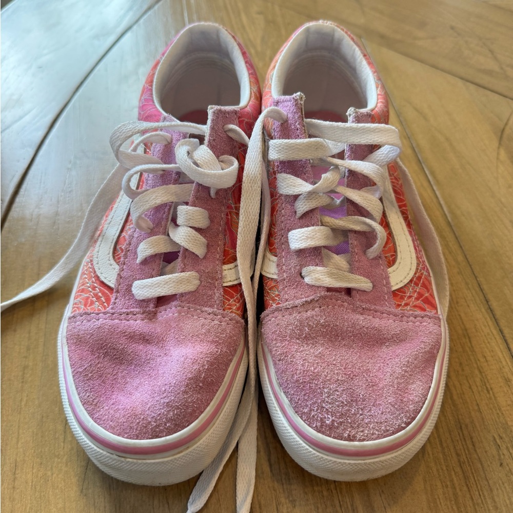 Vans Kids Sneakers in Pink Suede